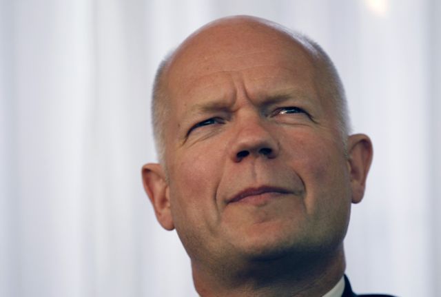 Εξουσίες ακύρωσης ευρω-νομοθεσίας από τα εθνικά Κοινοβούλια ζητά η Βρετανία